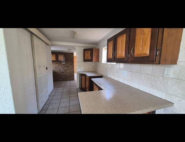 3 BEDROOM HOUSE FOR SALE IN RANDHART